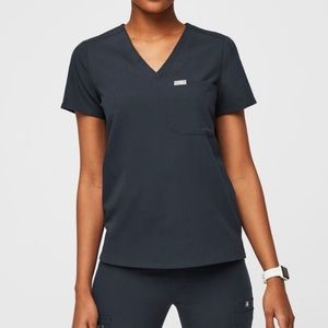 FIGS Catarina One Pocket Scrub Top